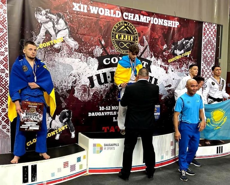 Прикарпатець Іван Вітенко – чемпіон світу з комбат дзю-дзютсу (ФОТО, ВІДЕО)