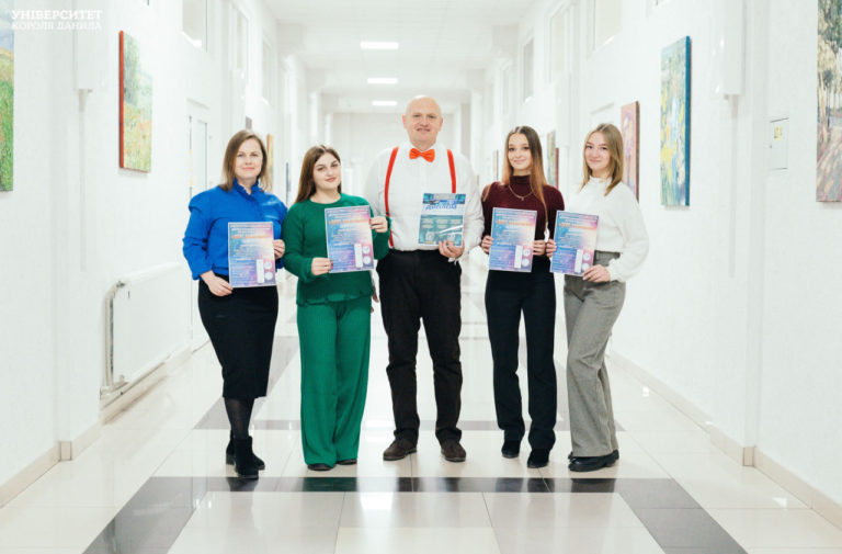 Франківські студентки перемогли у міжнародному фестивалі-конкурсі мистецтв (ФОТО)