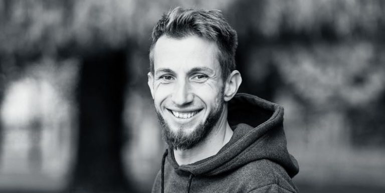 Раптово помер співзасновник організації вейкбордингу у Франківську, пластун Юрій Бабецький