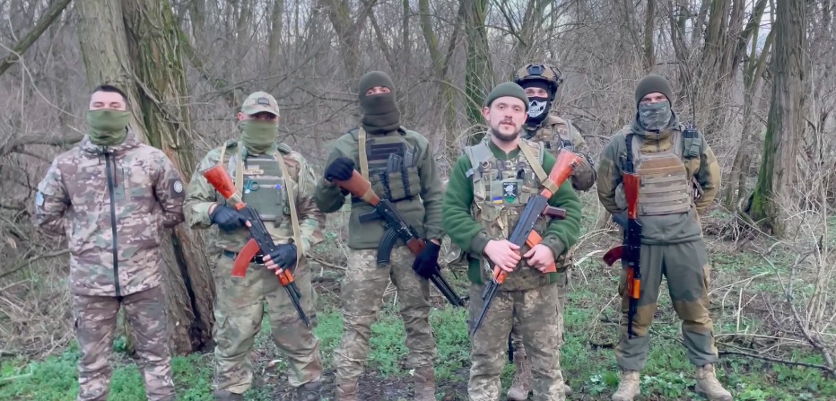 Учасник «МастерШеф» Віктор Волошин з Калуша долучився до ЗСУ та збирає на дрони (ВІДЕО)