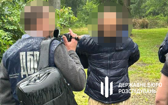 Заробляли від 8 до 12 тисяч доларів: прикарпатців судитимуть за переправлення “ухилянтів” у Румунію (ФОТО)