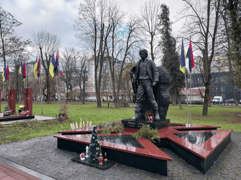 “Я бачив українські танки в Москві”: сни та реальність батьків Героя Небесної Сотні Гурика