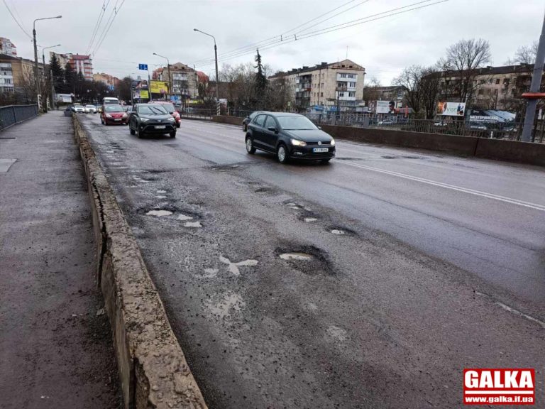 У вересні на Пасічнянському мості мінятимуть асфальт: франківців просять потерпіти незручності