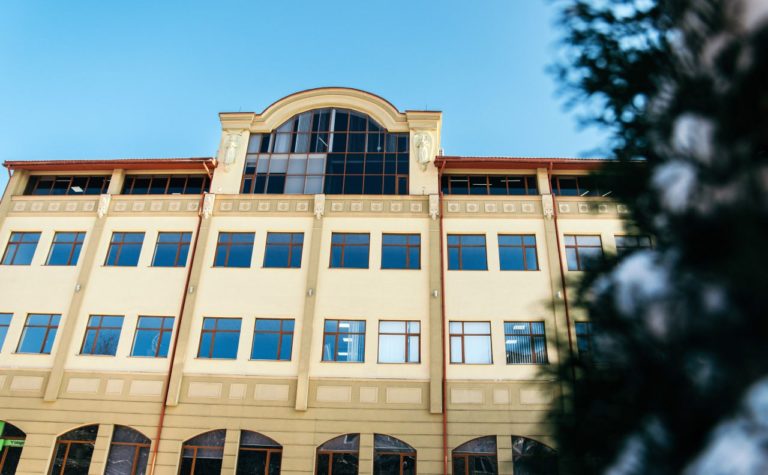 Якісна вища освіта за умови скорочення держзамовлень