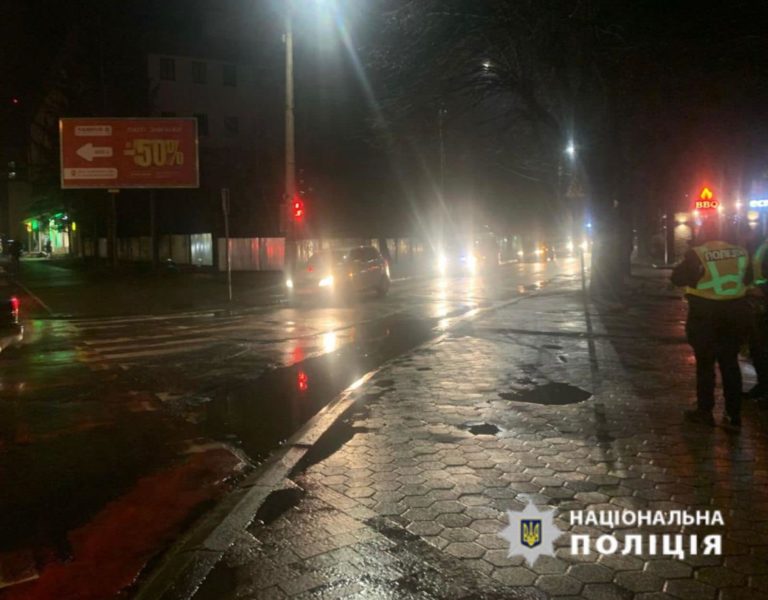 У Франківську 11-річна дівчинка потрапила під колеса авто (ФОТО)