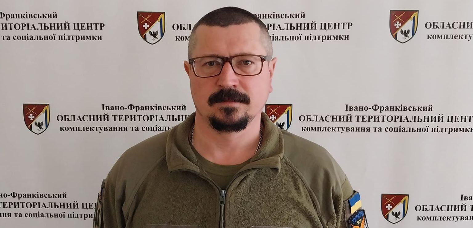 “Тікати через річки — не вихід”,  – військовик обласного ТЦК Роман Буртник, який був травмований на фронті