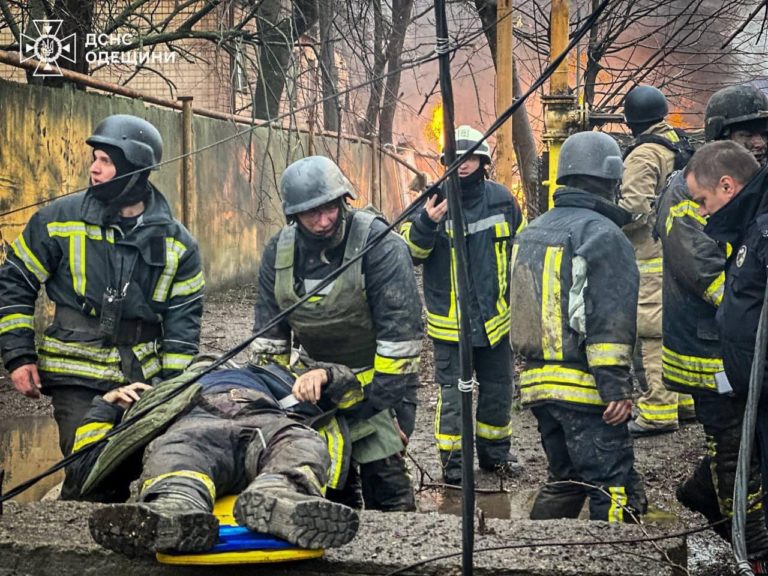 Кількість загиблих внаслідок російського удару по Одесі зросла до 19 (ФОТО)