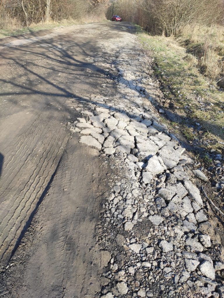 Невдовзі в Дем’яновому Лазу закінчать робити дорогу, – Марцінків