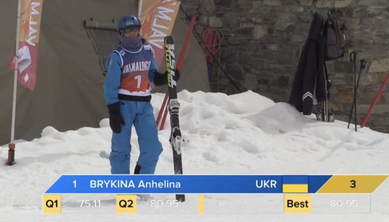 Прикарпатка Ангеліна Брикіна — бронзова  призерка юніорського чемпіонату світу з фристайлу (ФОТО)