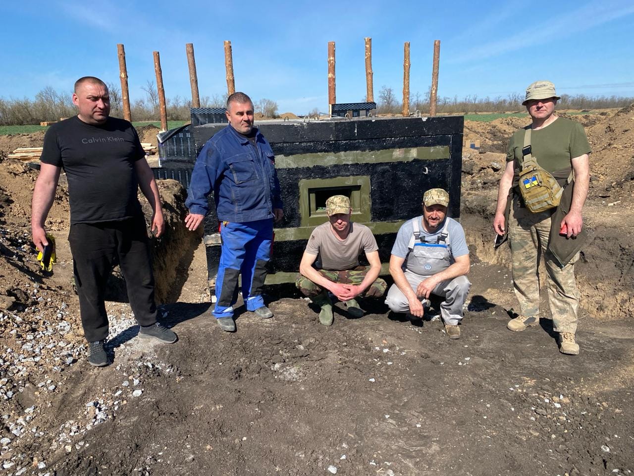 Коломияни повертаються із будівництва фортифікаційних споруд на сході (ФОТО)