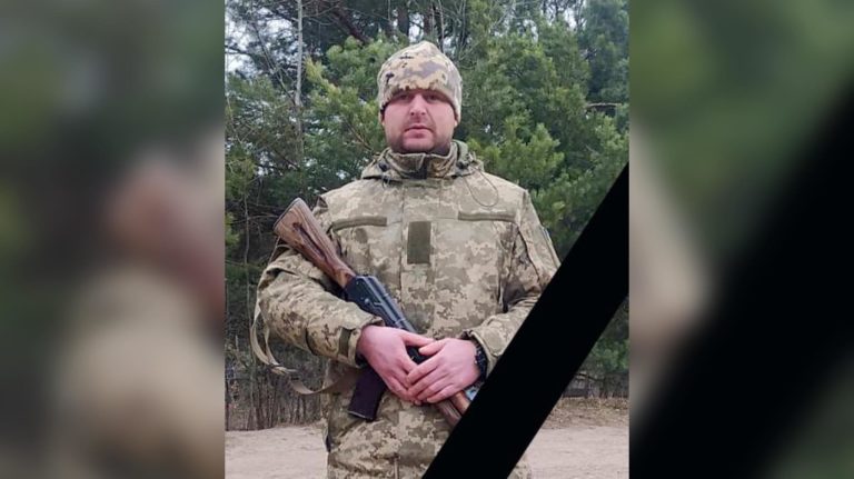 На Донеччині загинув військовослужбовець з Тисмениччини Роман Сліпецький