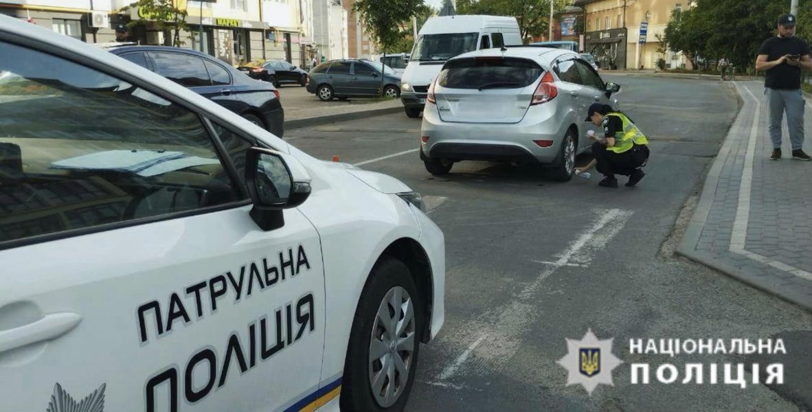 У Пасічній під колеса автомобіля потрапила жінка на пішохідному переході (ФОТО)