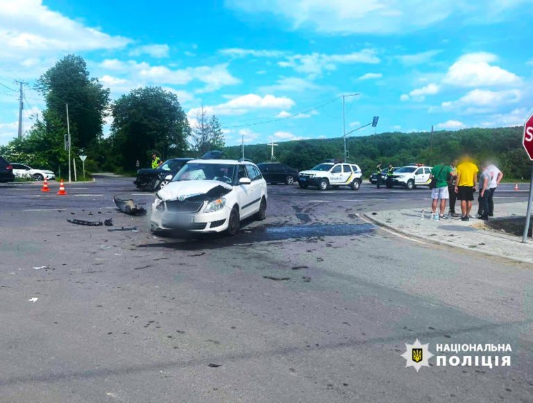 Не надав перевагу у русі: деталі ДТП у Павлівці