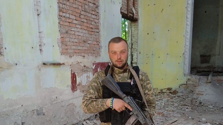 Через пів року після загибелі, на Рогатинщину повертається тіло героя Віталія Братуся (ФОТО)