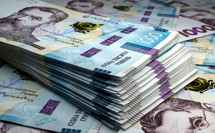 Шахраї видурили 106 тисяч у коломиянина, який хотів отримати грошову допомогу