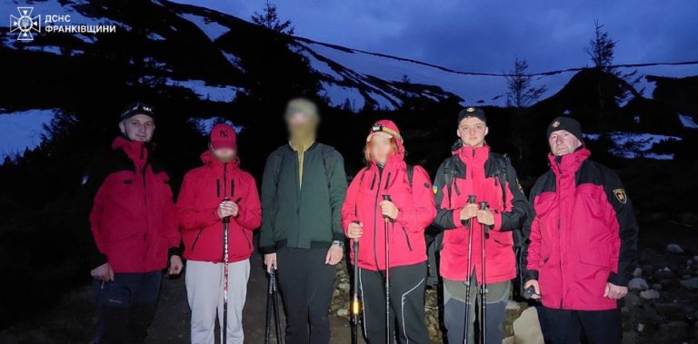 Три туристки з Рівненщини заблукали на Говерлі (ФОТО)