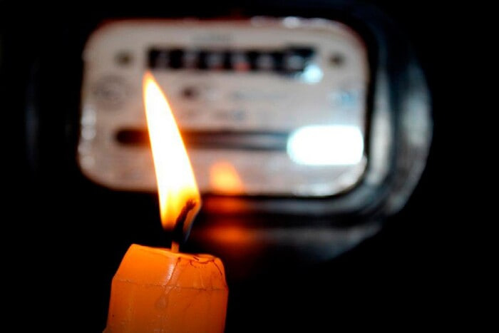 Через сильну хмарність 23 травня графіки погодинних відключень діятимуть цілу добу