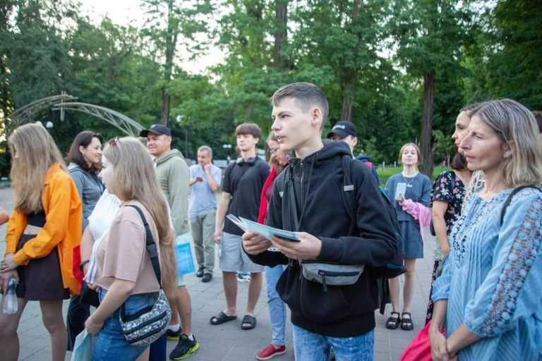 Діти прикарпатських військових поїхали на двотижневий відпочинок у Португалію (ФОТО)