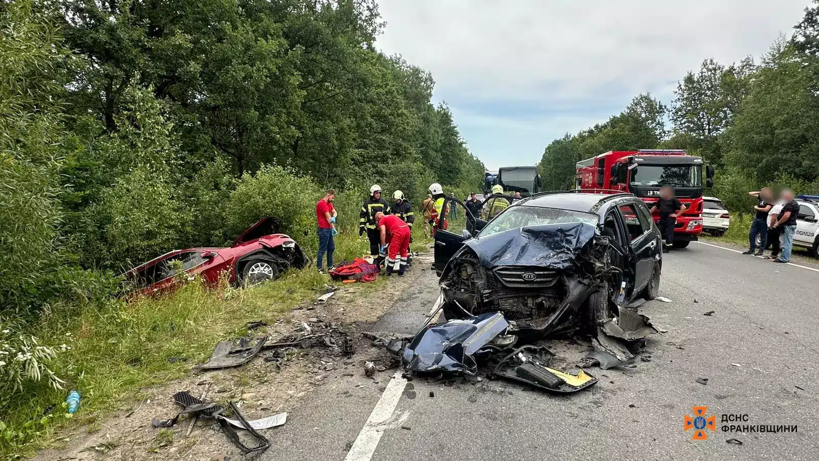 У автопригоді між Марківцями та Чернієвом загинув водій (ФОТО, ВІДЕО)