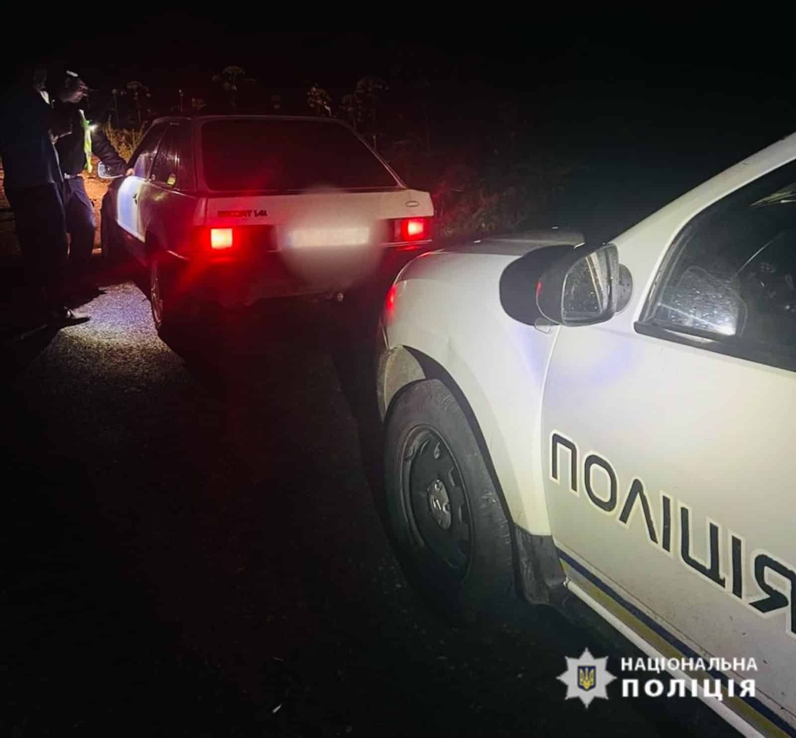 П’яна водійка на Рожнятівщині намагалась підкупити поліціянтів за 100 доларів (ФОТО)