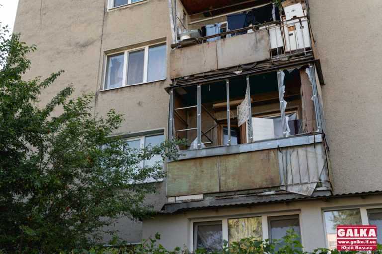 Понад мільйон виділили для франківців, що постраждали від ракетного удару