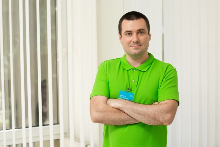 нейрохірург клініки Оксфорд Медікал