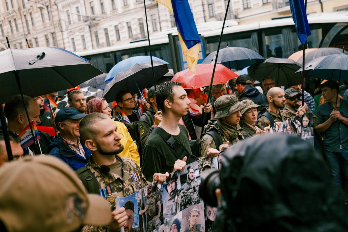 “Ви пишете неадекватні речі з орфографічними помилками”: як франківці реагують на слова Марцінківа про прайд від лукавого