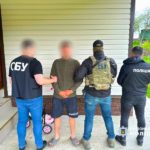 СБУ і поліція затримують переправників за кордон