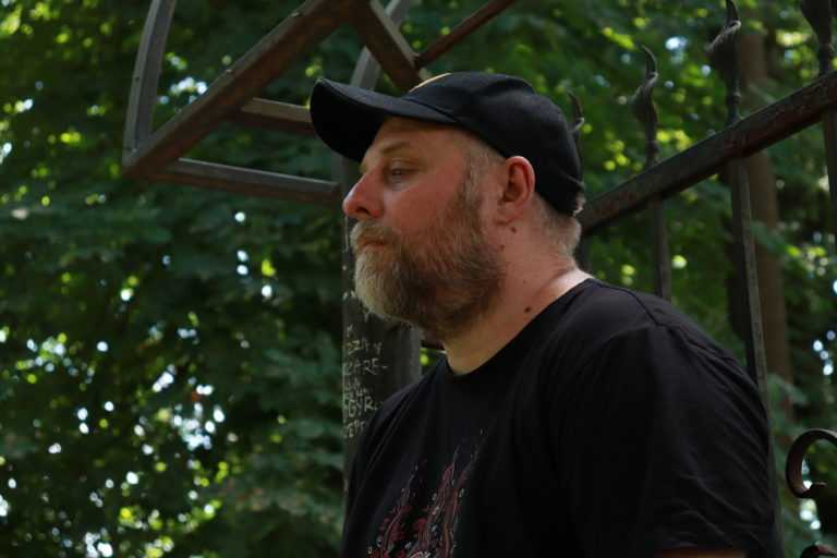 “Ворог легко використовує наші слабкості проти нас”, — Нікіта Тітов про російські маніпуляції та “напівправду”