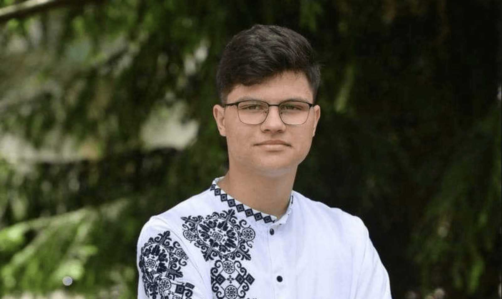 Калуський ліцеїст увійшов у топ-2% фіналістів на міжнародному науковому конкурсі з астрономії та астрофізики (ФОТО)