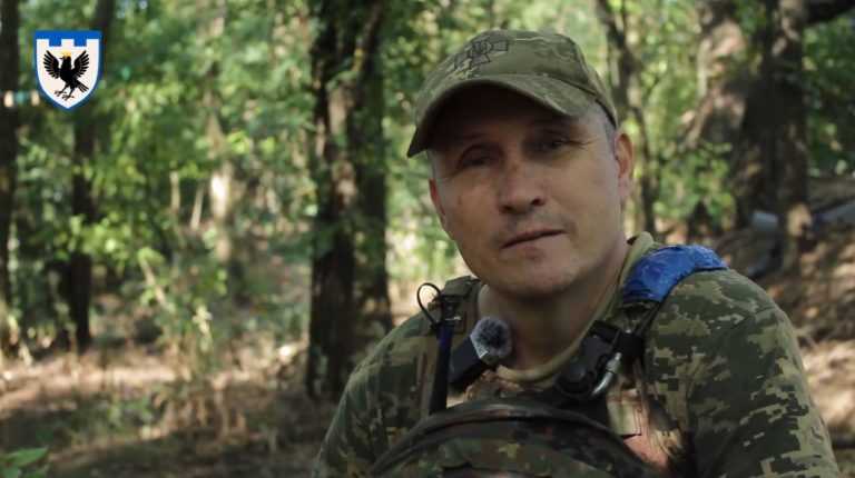 “Я не розумію цих людей, які нічого не роблять для того, щоб ми перемогли у цій війні”, – військовослужбовець Олександр Повидиш