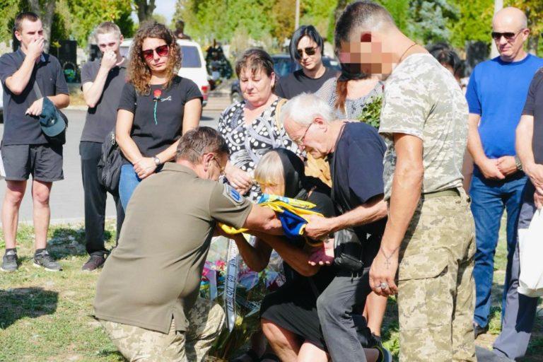 На Калущині попрощалися із загиблим захисником Сергієм Іваницьким