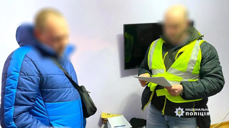 У Франківську судитимуть наркоторговців, які робили й продавали психотропи (ФОТО)