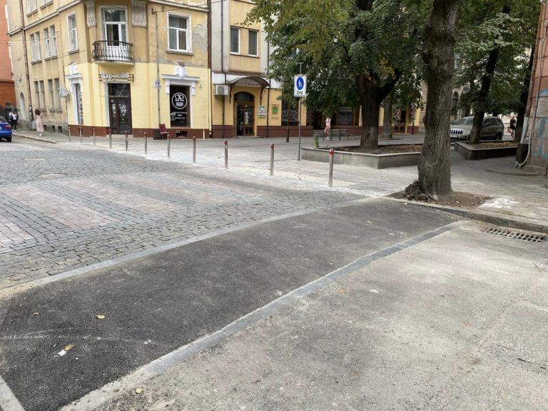 У Франківську відновили рух по вулиці Гординського (ФОТО)