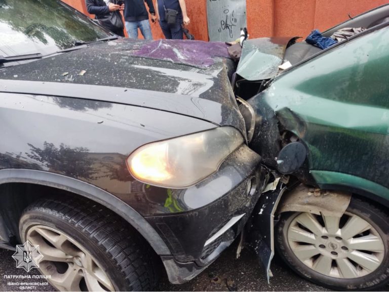 Стали відомі деталі ДТП за участі шести автомобілів в центрі Франківська