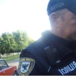 поліціянт оформляє ДТП у Калуші