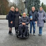 фахівці перевіряють безбар'єрність у Бурштині