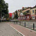 на Галицькій впало дерево