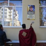 церемонія відкриття меморіалу Василю Ревуцькому у Надвірній