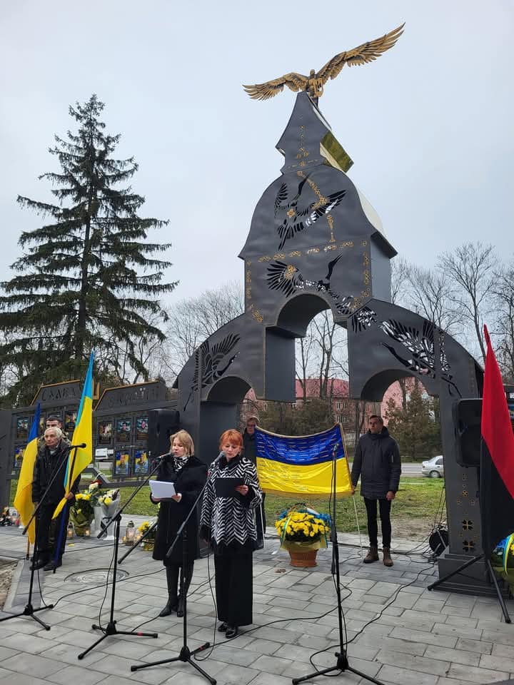 Меморіал Героям Бурштин