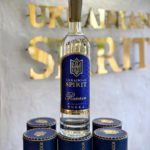 Пляшка Ukrainian Spirit у шкіряному тубусі