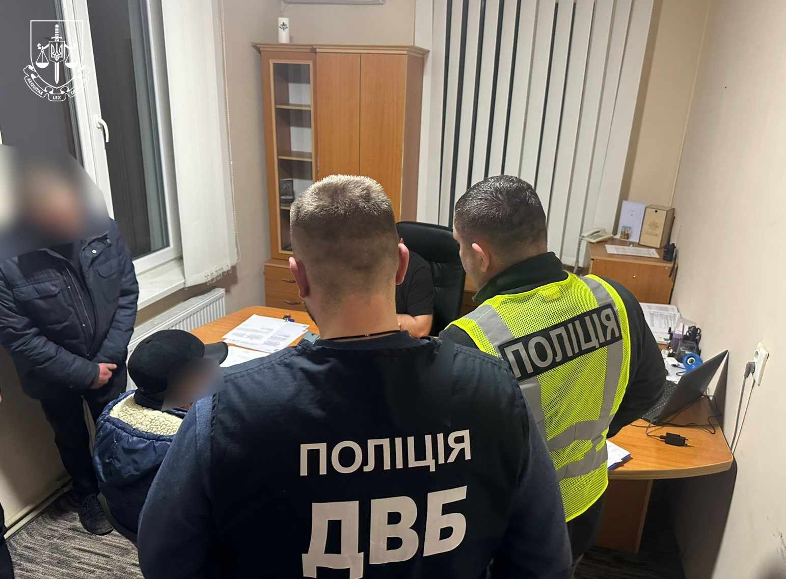 Прикарпатець пропонував 500 доларів поліціянту за перевезення незаконної деревини (ФОТО)