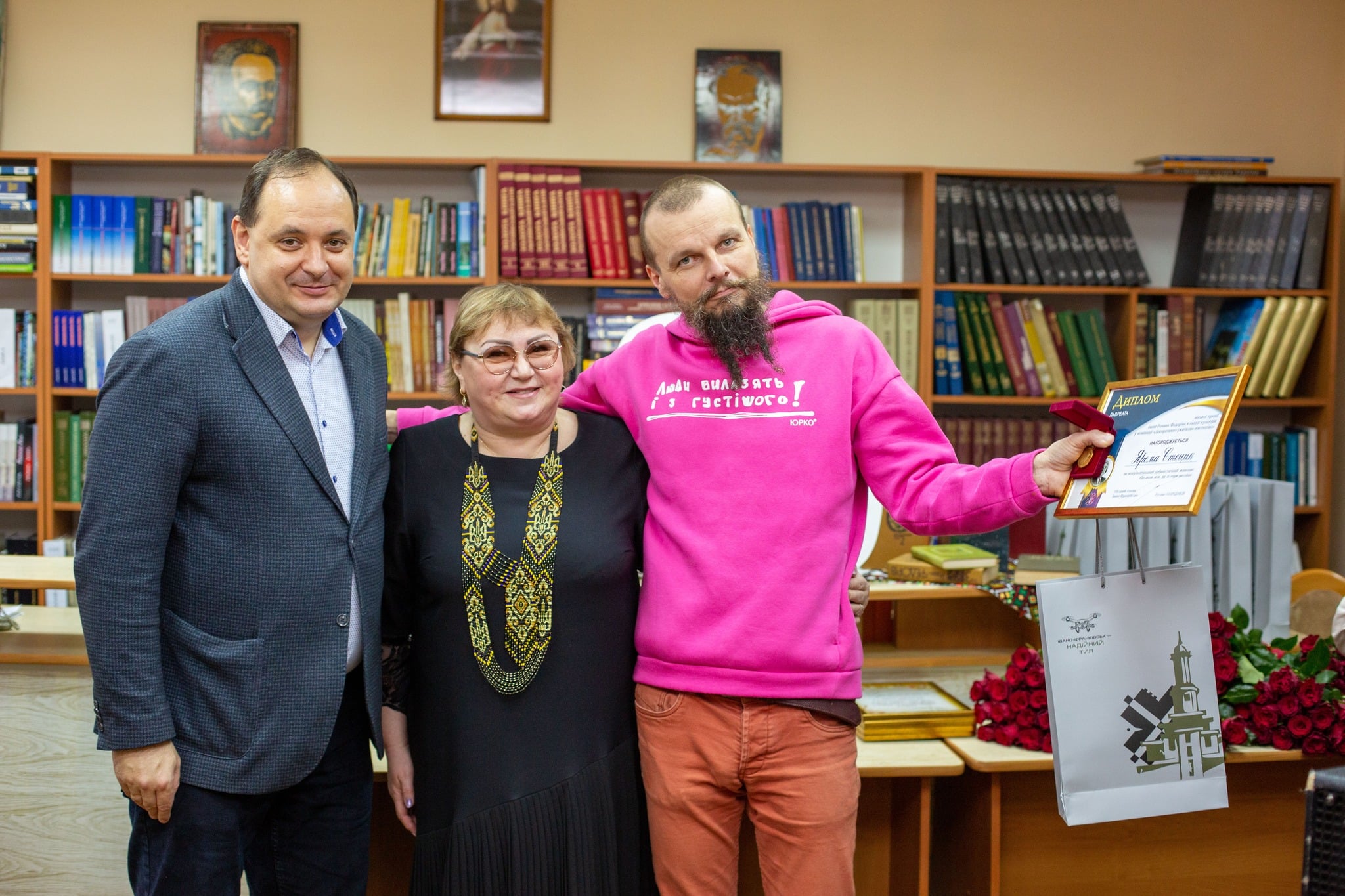 У Франківську вручили культурну премію імені Романа Федоріва: хто її отримав (ФОТО)