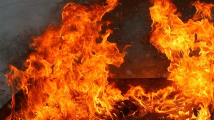 У Франківську горіла квартира на четвертому поверсі п’ятиповерхівки