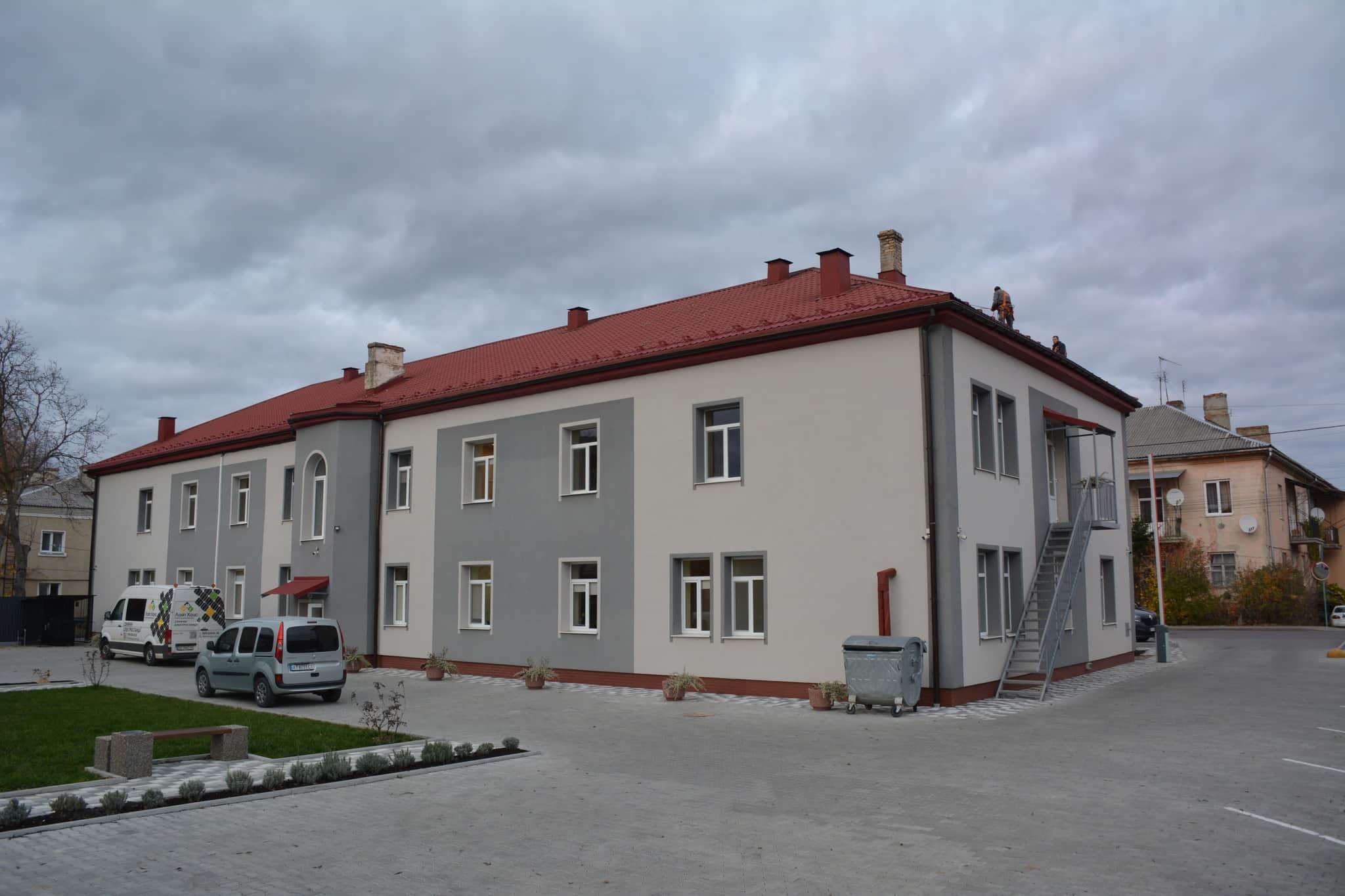 У Надвірній медичний центр обладнали сонячною електростанцією з резервним живленням (ФОТО)
