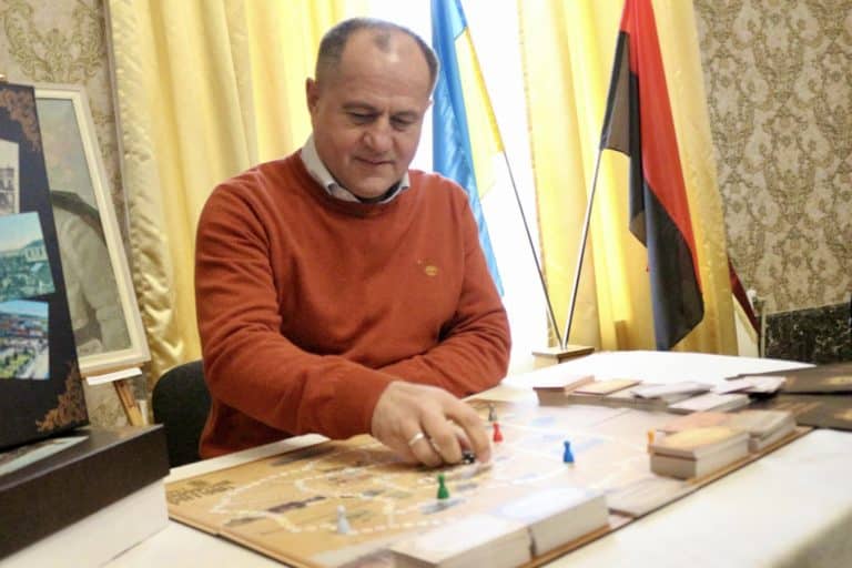 У Коломиї презентували першу настільну гру про історію міста (ФОТО)