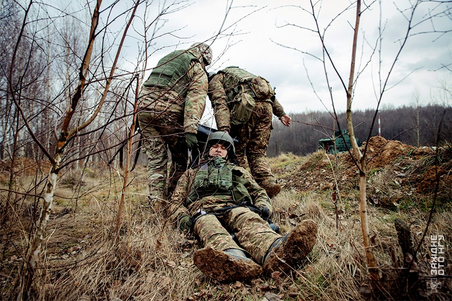 Як гвардійці 50-го полку готуються до реальних бойових ситуацій (ФОТО)