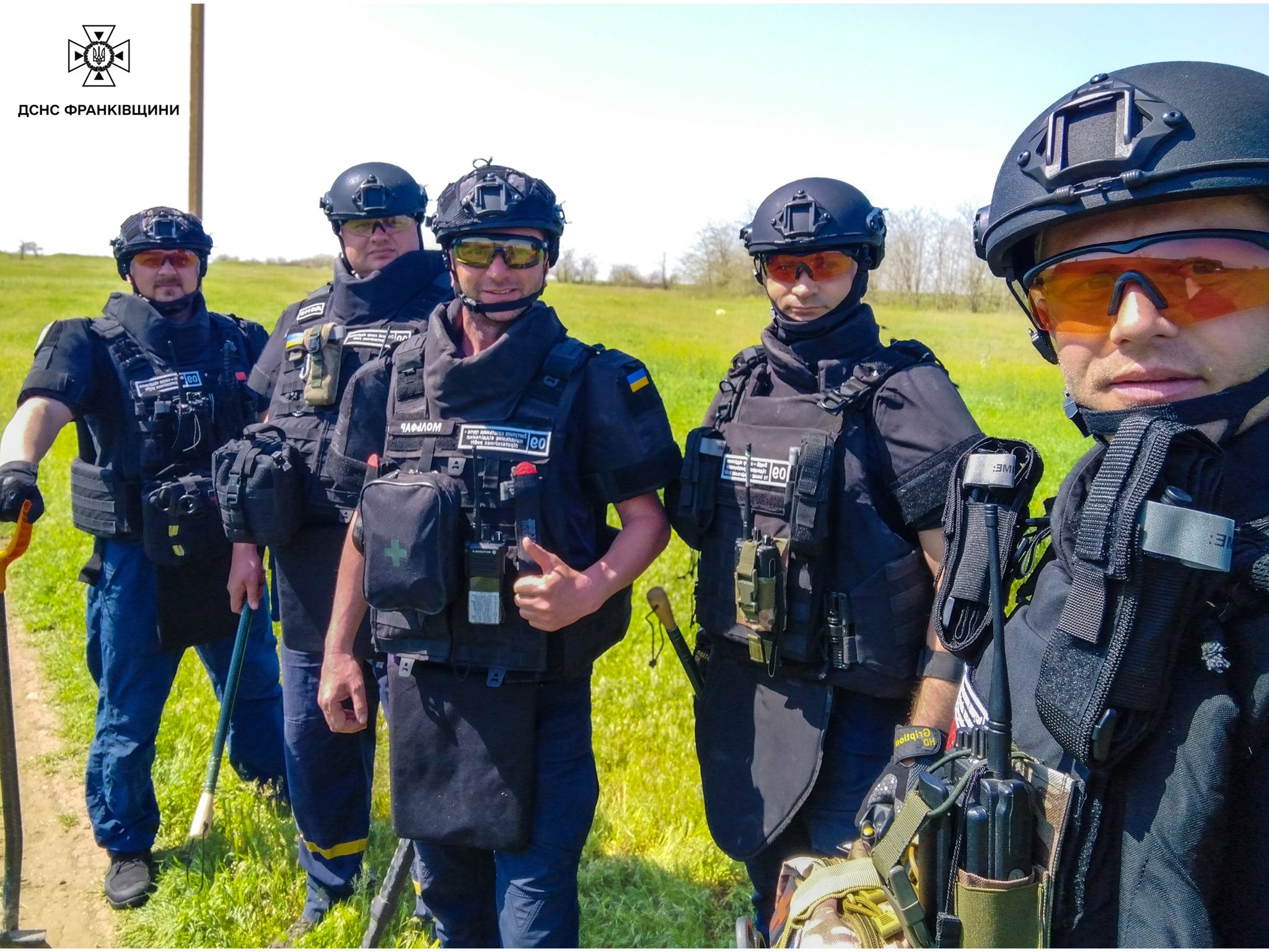 Прикарпатські сапери знешкодили 82 вибухонебезпечні предмети на Херсонщині (ФОТО)