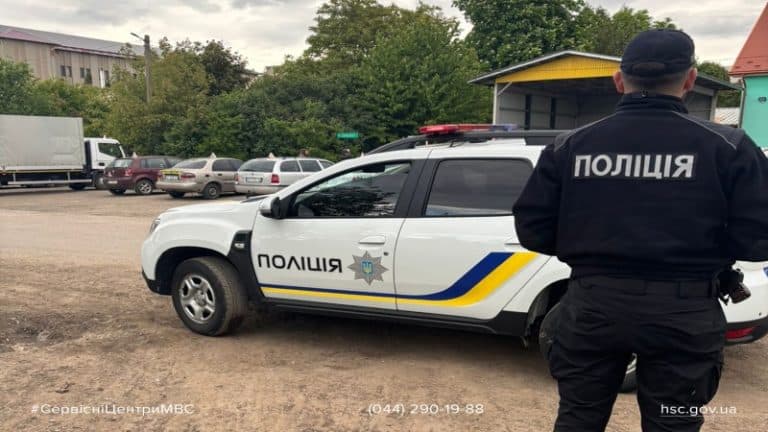 У потязі в Яремче на табло засвітився напис “слава росії”: поліція розпочала перевірку
