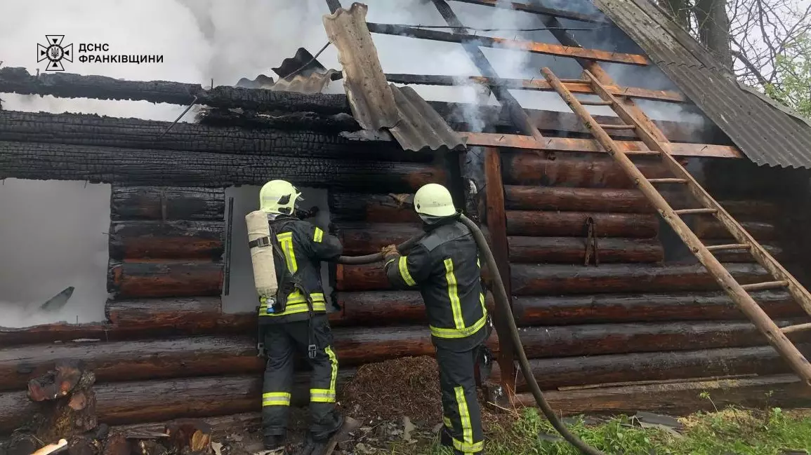 У Надвірнянському районі на згарищі виявили тіло людини (ФОТОФАКТ)